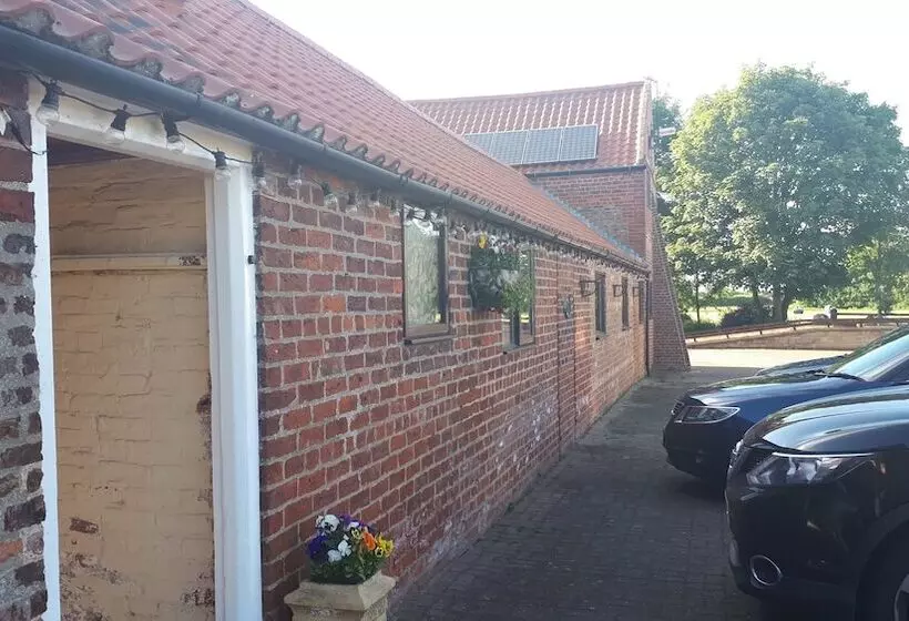 Majatalo Highfield Farm