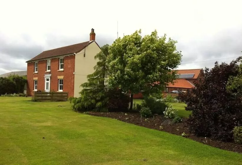 Majatalo Highfield Farm