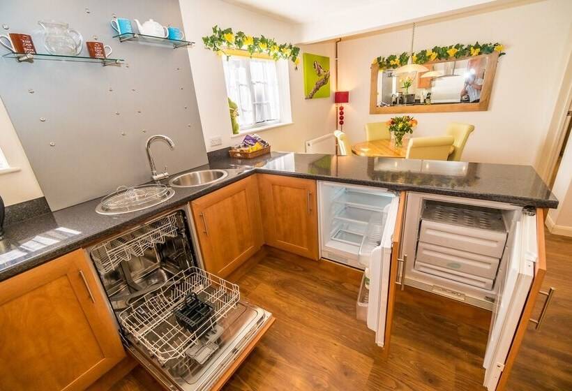 Covehurst Bay Holiday Cottages