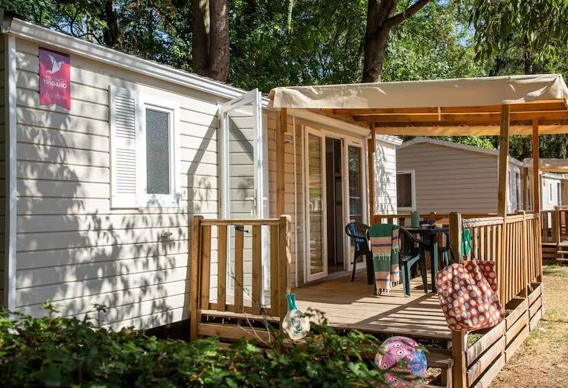 هتل Camping De Bourges