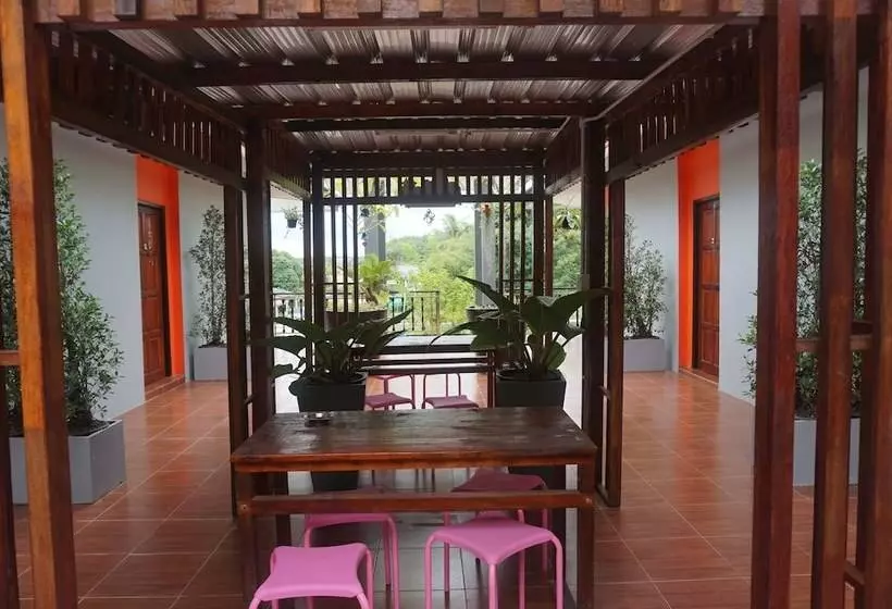Thai House Hotel & Resort Hat Yai