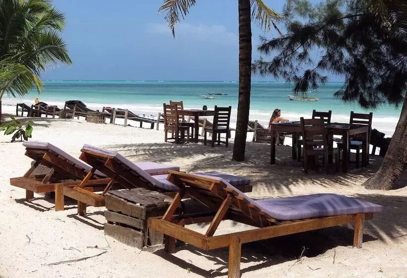 Hotelli White Dream Lodge & Restaurant