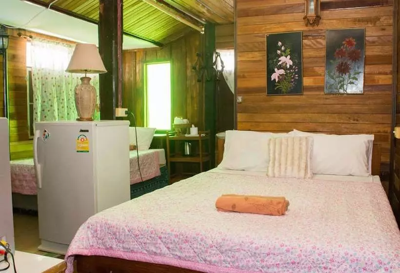 پانسیون Ban Bua House 1