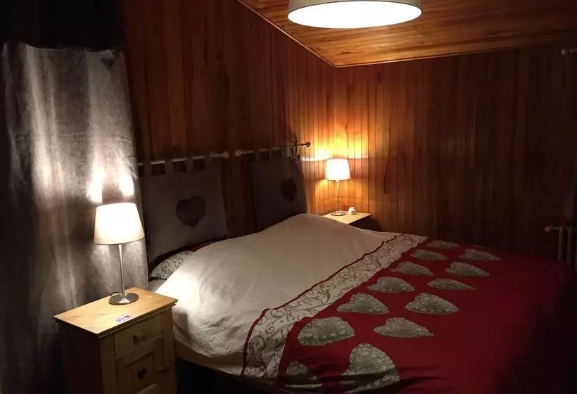 Chalet Campanules