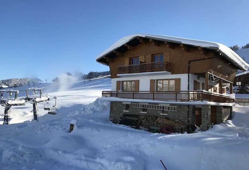 Chalet Campanules