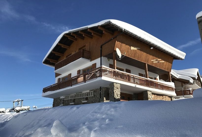 Chalet Campanules