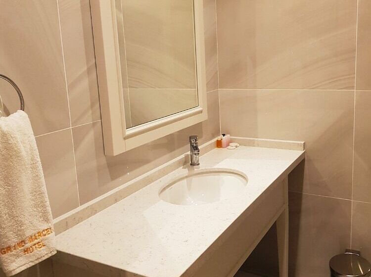 Grand Marcello Hotel & Spa