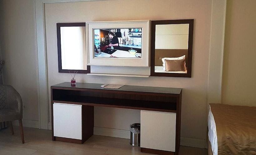 Grand Marcello Hotel & Spa