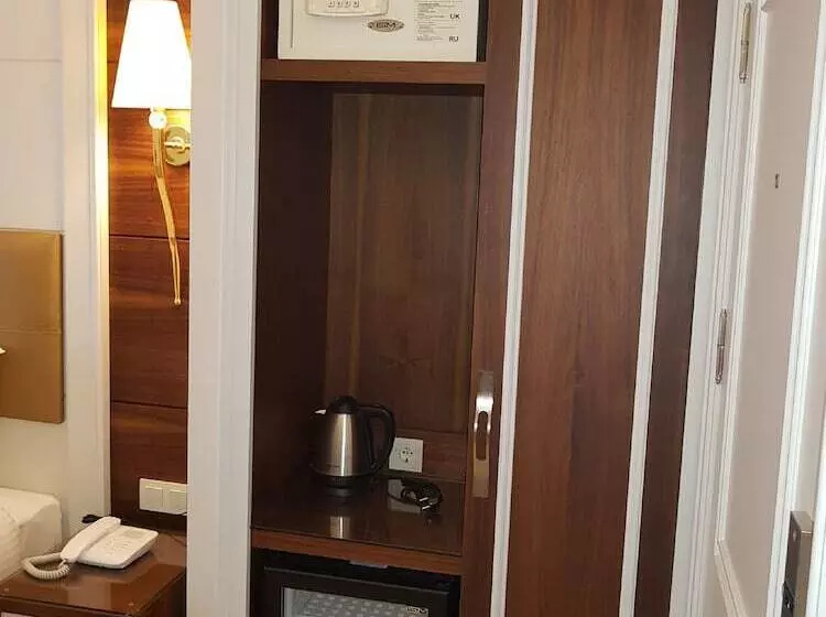 Grand Marcello Hotel & Spa
