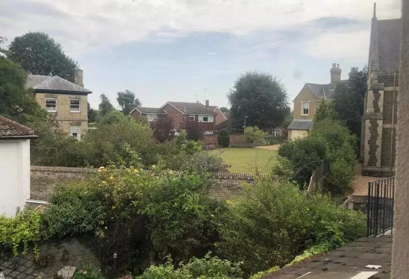 Hotelli The Hunt Lodge