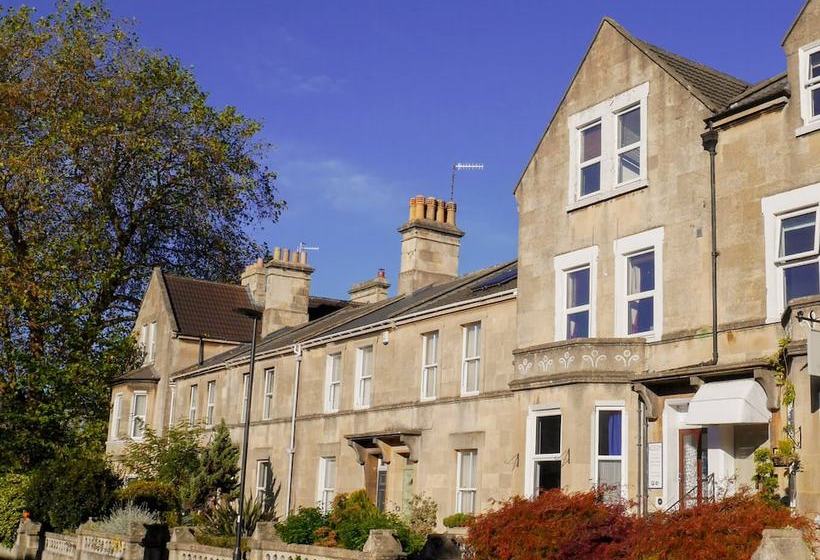 Pensió Lynwood House