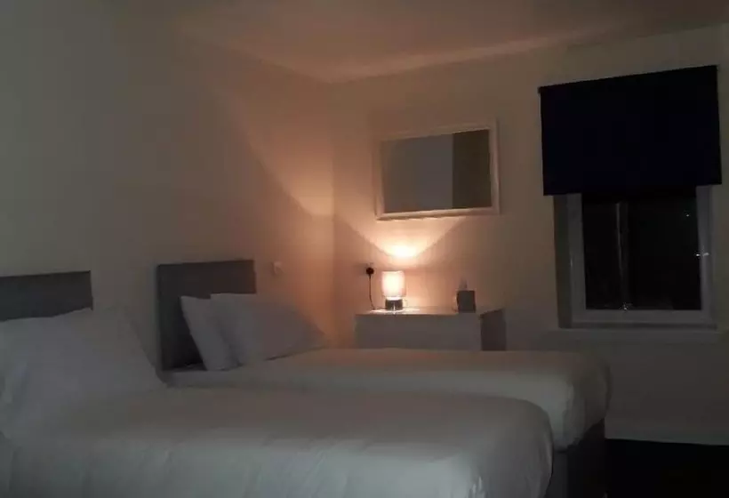 ペンション Stonefield Rooms