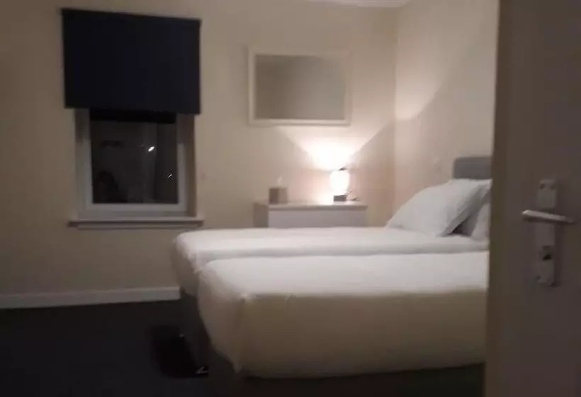 ペンション Stonefield Rooms