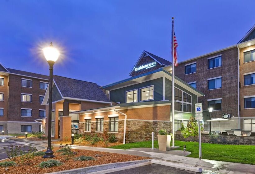 Residence Inn By Marriott Cleveland Airport/middleburg Heights
