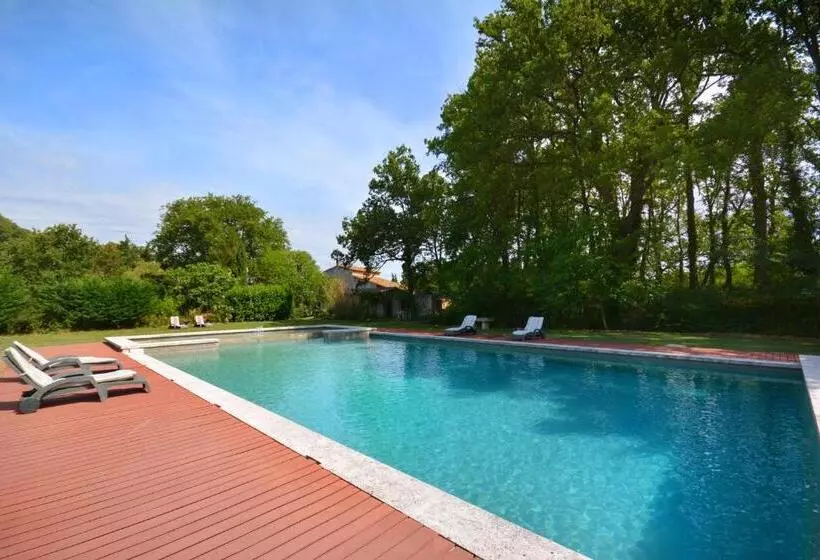 Aamiaismajoitus (B&B) Ancien Mas Du Moulin