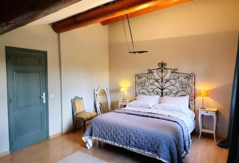 Aamiaismajoitus (B&B) Ancien Mas Du Moulin