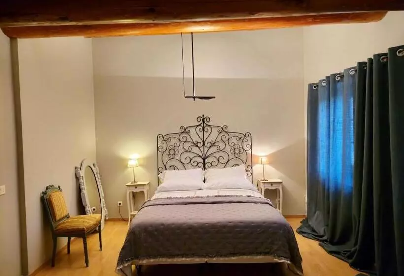 Aamiaismajoitus (B&B) Ancien Mas Du Moulin