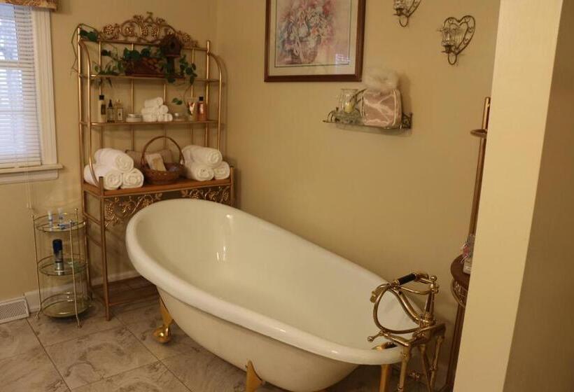 Bed and Breakfast Cedar Grove Inn