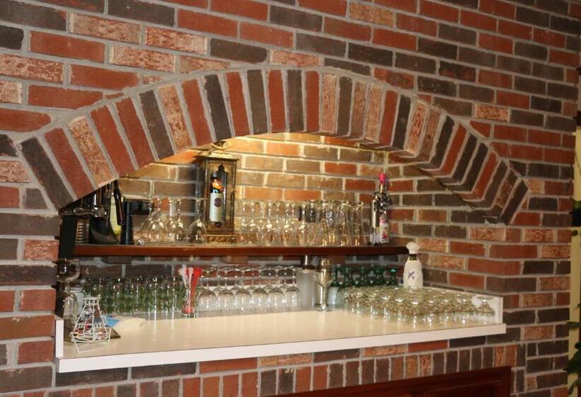 Bed and Breakfast Cedar Grove Inn