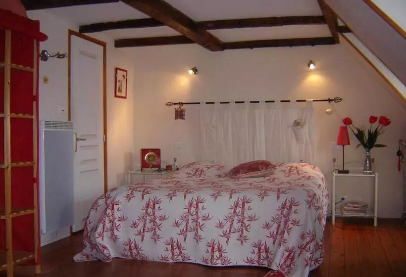 Aamiaismajoitus (B&B) Le Logis Du Roc