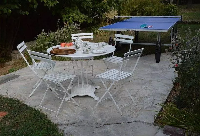 Aamiaismajoitus (B&B) Les Noisetiers