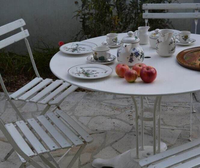 Bed and Breakfast Les Noisetiers