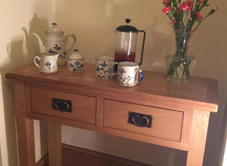 تختخواب و صبحانه The Snug @ Corry Cottage