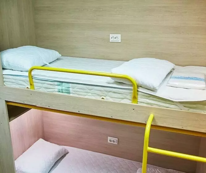 Hello Yellow Hostel