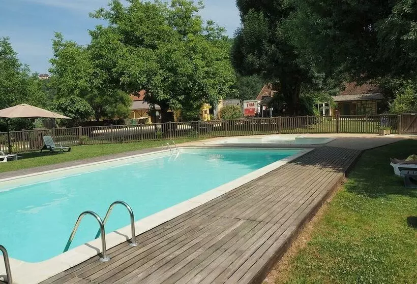 ホテル Camping La Ferme De Perdigat