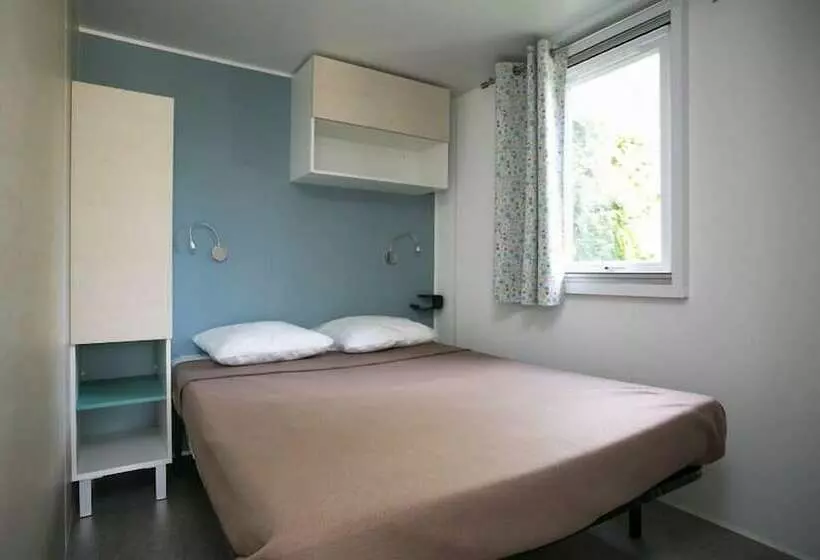 ホテル Camping La Ferme De Perdigat