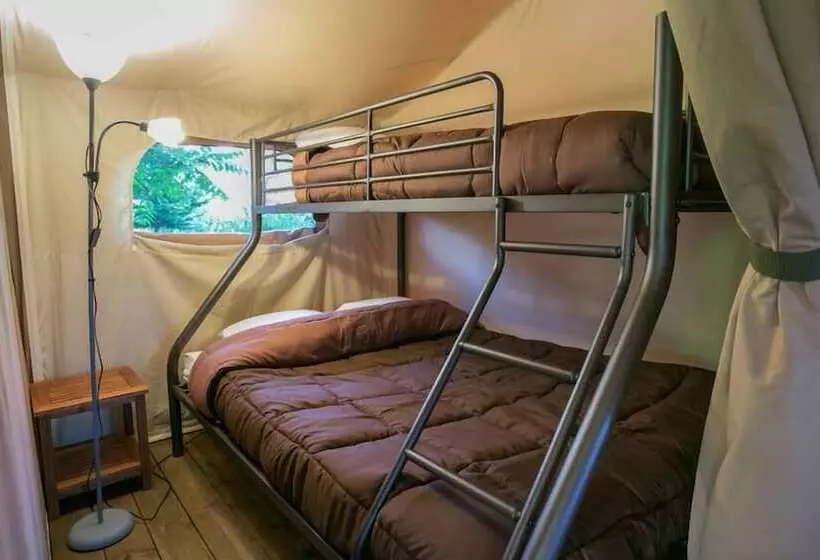 ホテル Camping La Ferme De Perdigat