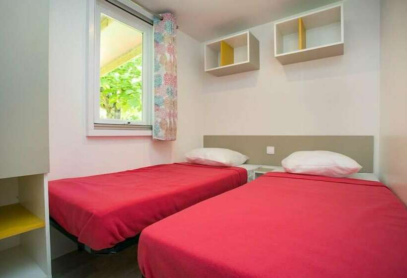 ホテル Camping La Ferme De Perdigat