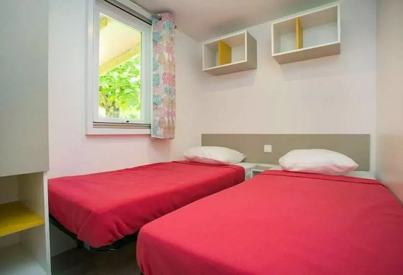 ホテル Camping La Ferme De Perdigat