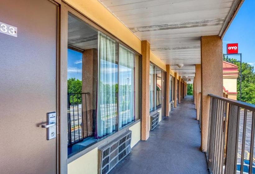 Hotel Decatur I-20 East & Wesley Club Dr