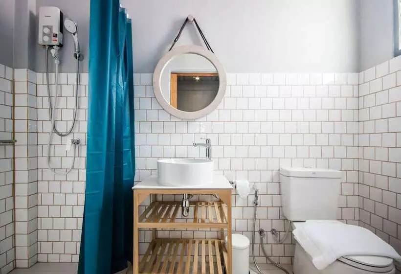 ホテル Mimi And Jim Coliving Space
