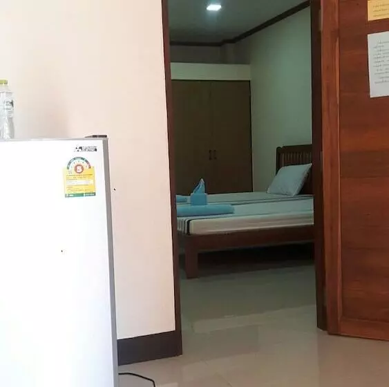هتل Siri Apartment