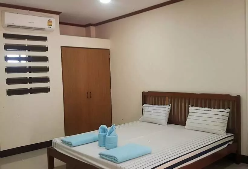 هتل Siri Apartment