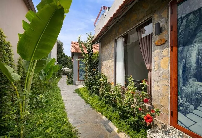 Tam Coc Holiday Hotel & Villa