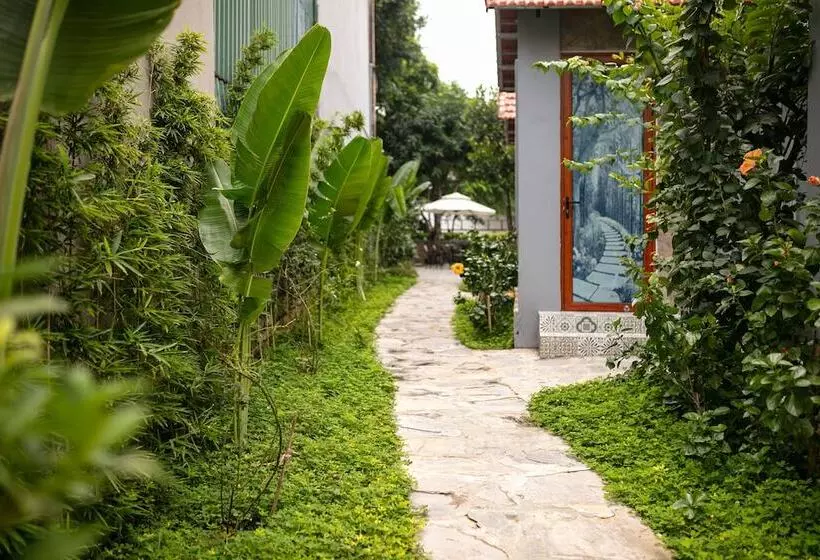 Tam Coc Holiday Hotel & Villa
