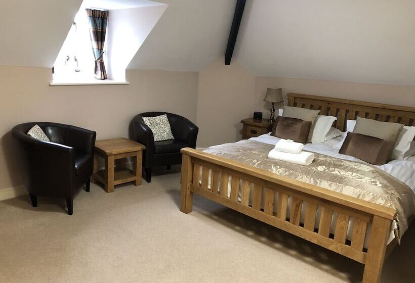 هتل The Corbet Arms