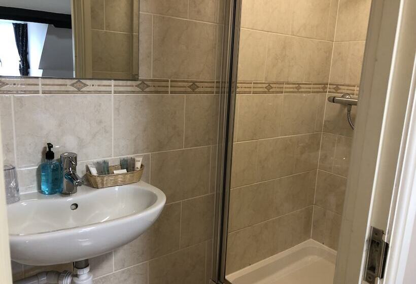 هتل The Corbet Arms