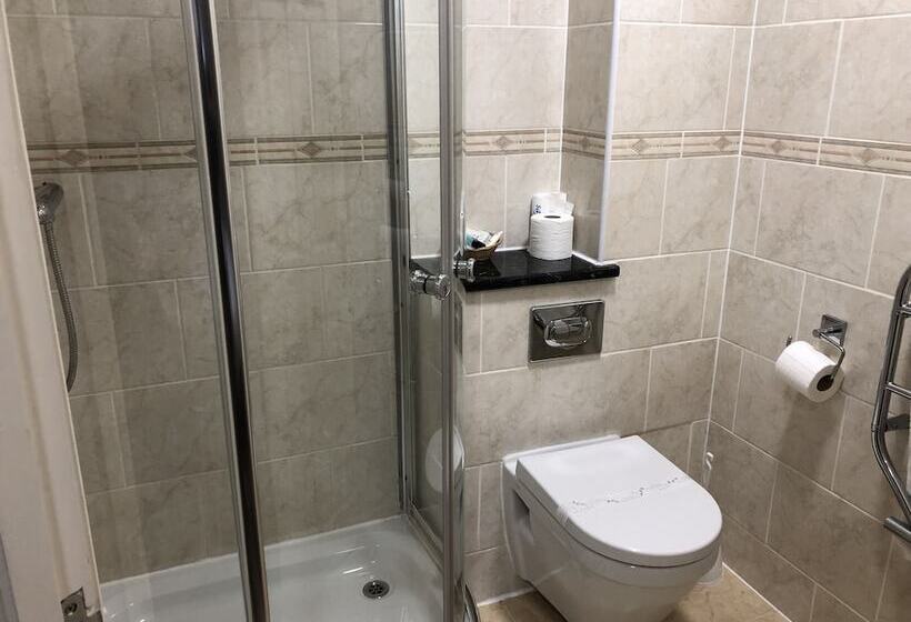 هتل The Corbet Arms