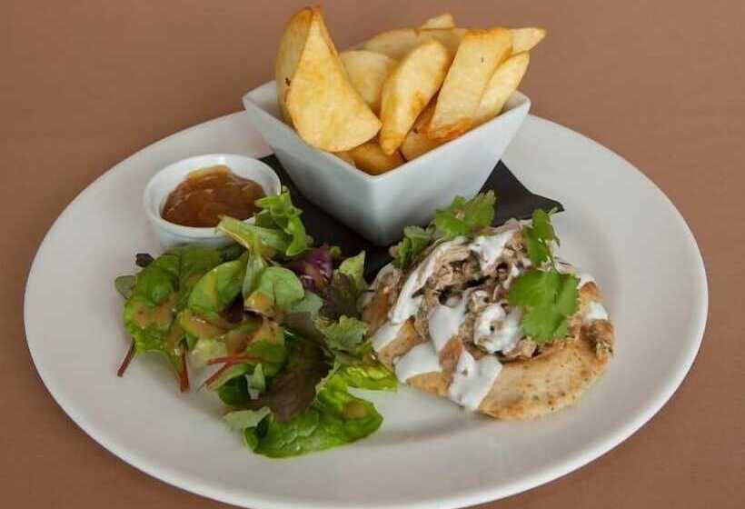 هتل The Corbet Arms