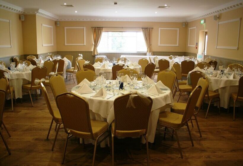 هتل The Corbet Arms