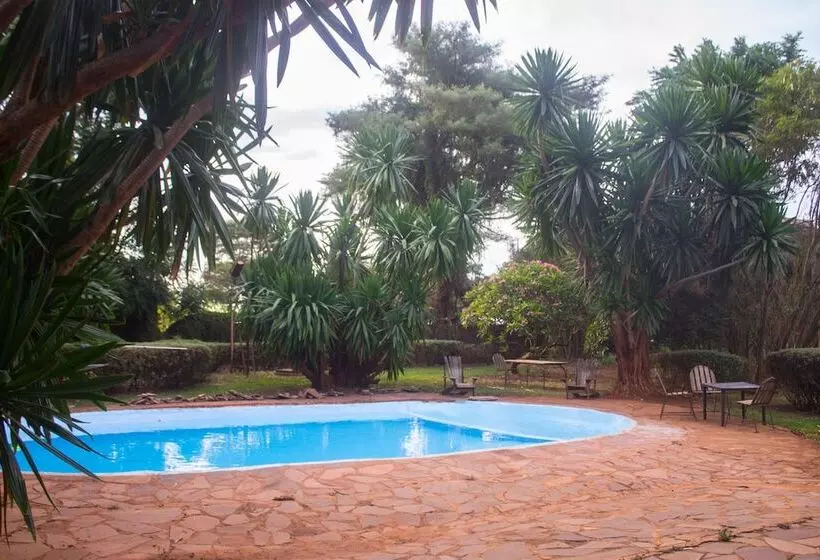 هتل Village Rest Lodge
