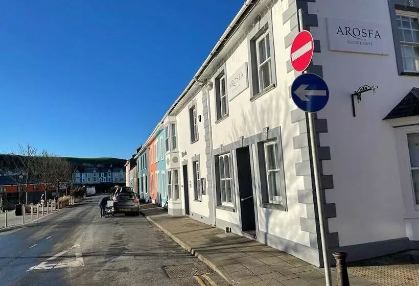 Aamiaismajoitus (B&B) Arosfa Harbourside Guesthouse