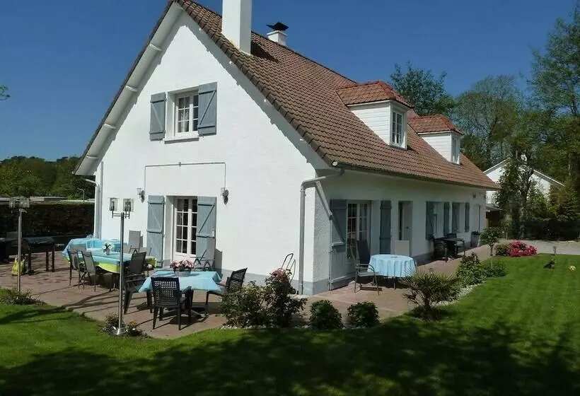 Aamiaismajoitus (B&B) Chambre D Hôtes L Imprevu