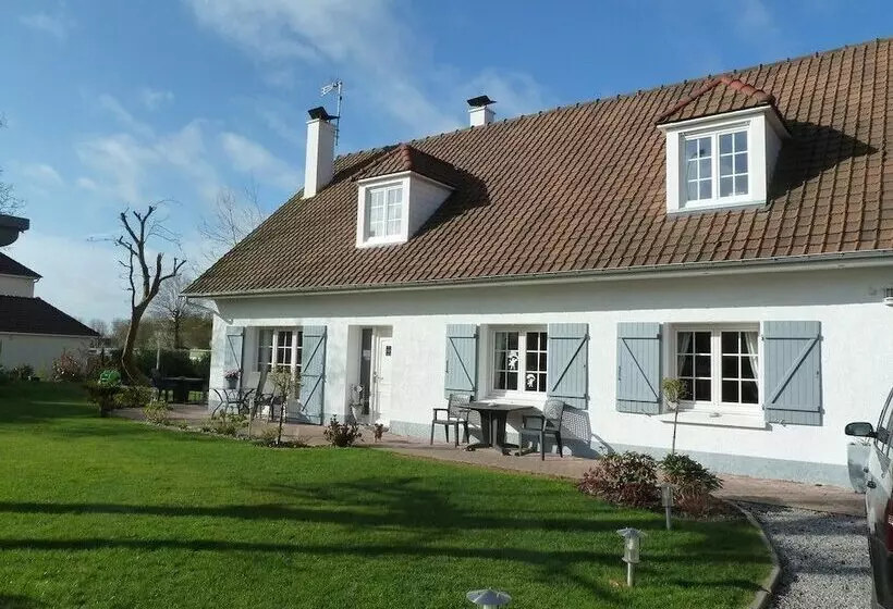 Aamiaismajoitus (B&B) Chambre D Hôtes L Imprevu