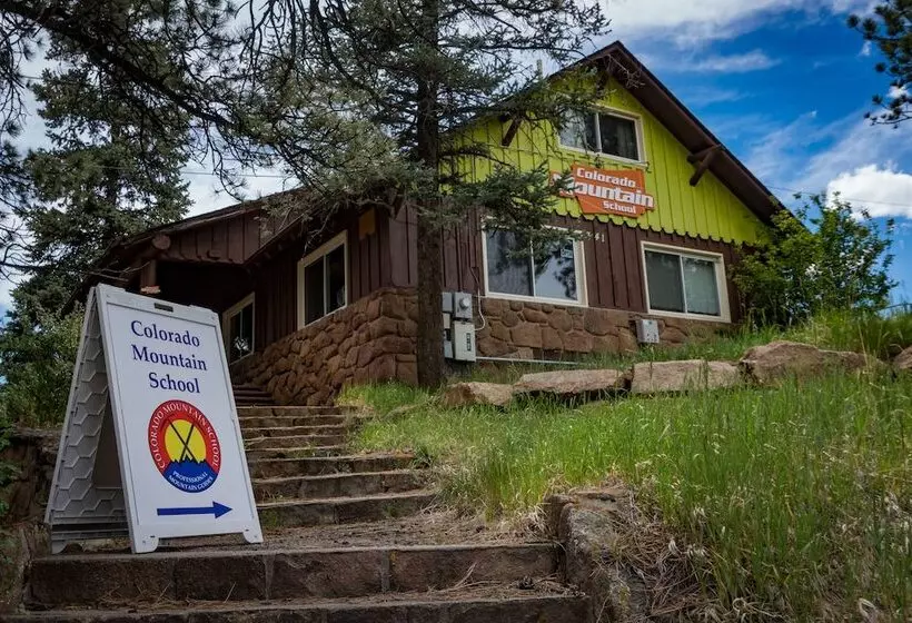 Estes Park Adventure Hostel