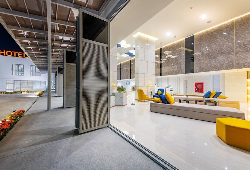 Beehive Boutique Hotel Phuket